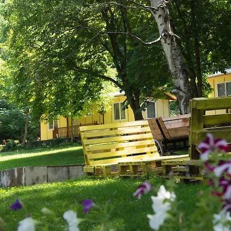 Bungalows In Village Vendégház 3*